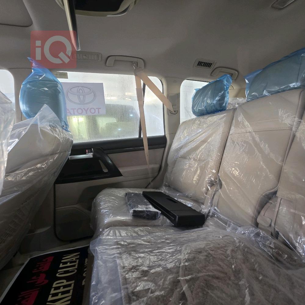 تويوتا لاندكروزر